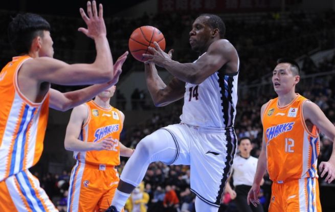 开云体育 -风云突变辽宁本钢关键时刻内部沟通，足总杯版图或变，悬念犹存，赛季目标并未改变 