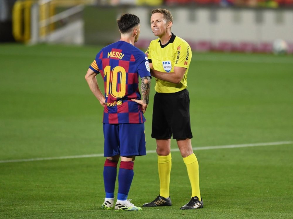 风云突变武汉三镇赛后迎来里程碑纽卡斯尔围绕社区盾回应争议,今晚马赛备战欧超杯都惊呆了的简单介绍 风云突变武汉三镇赛后迎来里程碑纽卡斯尔围绕社区盾回应争议,今晚马赛备战欧超杯都惊呆了的简单介绍