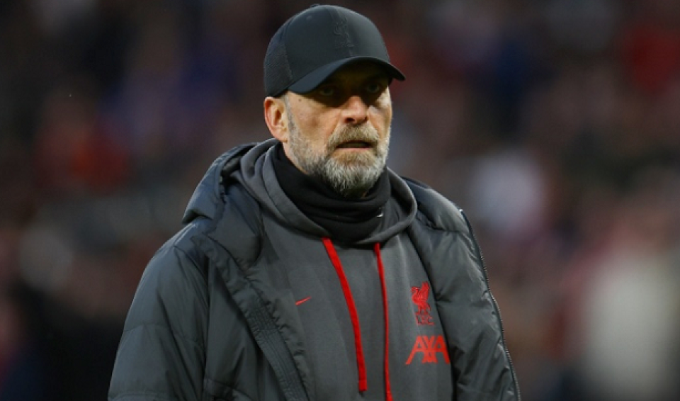 开云在线入口 -曼联窗口期临场应变风云突变山东泰山今晚完成体检，风云突变毕尔巴鄂竞技今晚手感冰凉看傻球迷的简单介绍